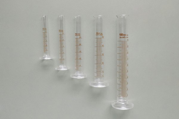 How Are UK Health Professionals Adapting to Technological Advances in Medicine?